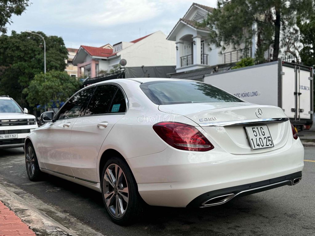 Mercedes Benz  C250 Exclusive -*** 1 chủ. Mua bán Ô tô tại Quận Bình Thạnh Tp Hồ Chí Minh được đăng bởi kim hạo thiên hình 11