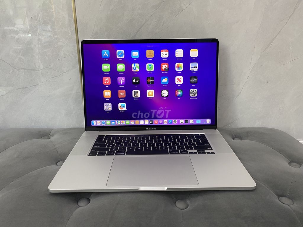 SALE  MacBook Pro 16 2019 Core i7 Ram 16/32GB VGA