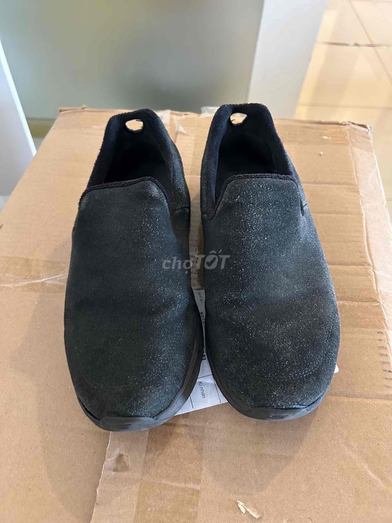 Giày lười nam da lộn size 41/42 Đen. Mua bán Giày dép tại Quận 7 Tp Hồ Chí Minh được đăng bởi Huy hình 1