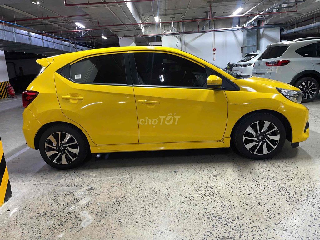 HONDA BRIO RS VÀNG 2021- Siêu mới. Mua bán Ô tô tại Quận 7 Tp Hồ Chí Minh được đăng bởi Showroom Honda Ôtô Sài Gòn Quận 7 hình 3
