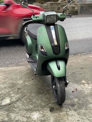 Bán xe Vespa đèn vuông. Mua bán Xe máy tại Thành phố Huế Thừa Thiên Huế được đăng bởi quang toàn