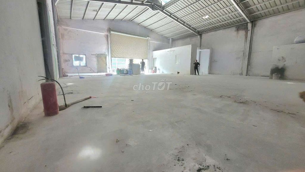 CHO THUÊ NHÀ KHO XƯỞNG 15X16M, ĐIỆN 3PHA, KHU SX, MỌI NGÀNH NGHỀ, 18TR