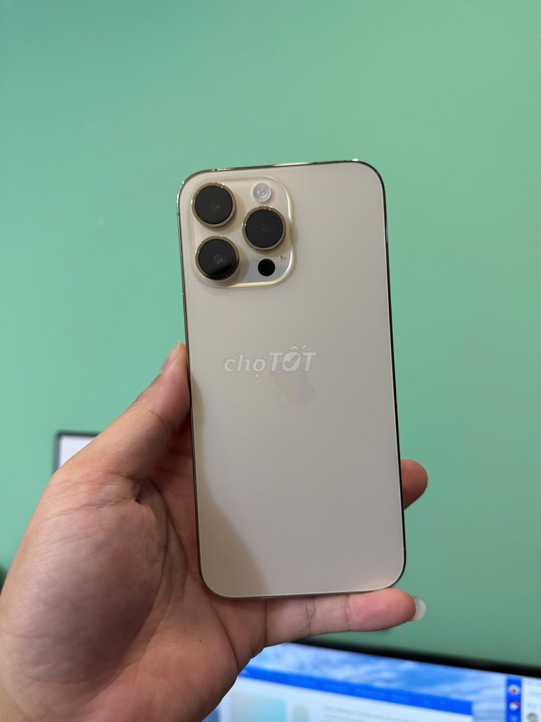 💦iphone 14 pro max quốc tế 256gb zin nguyên màn ám. Mua bán Điện thoại tại Quận Thanh Xuân Hà Nội được đăng bởi Thành Vũ Mobile hình 1