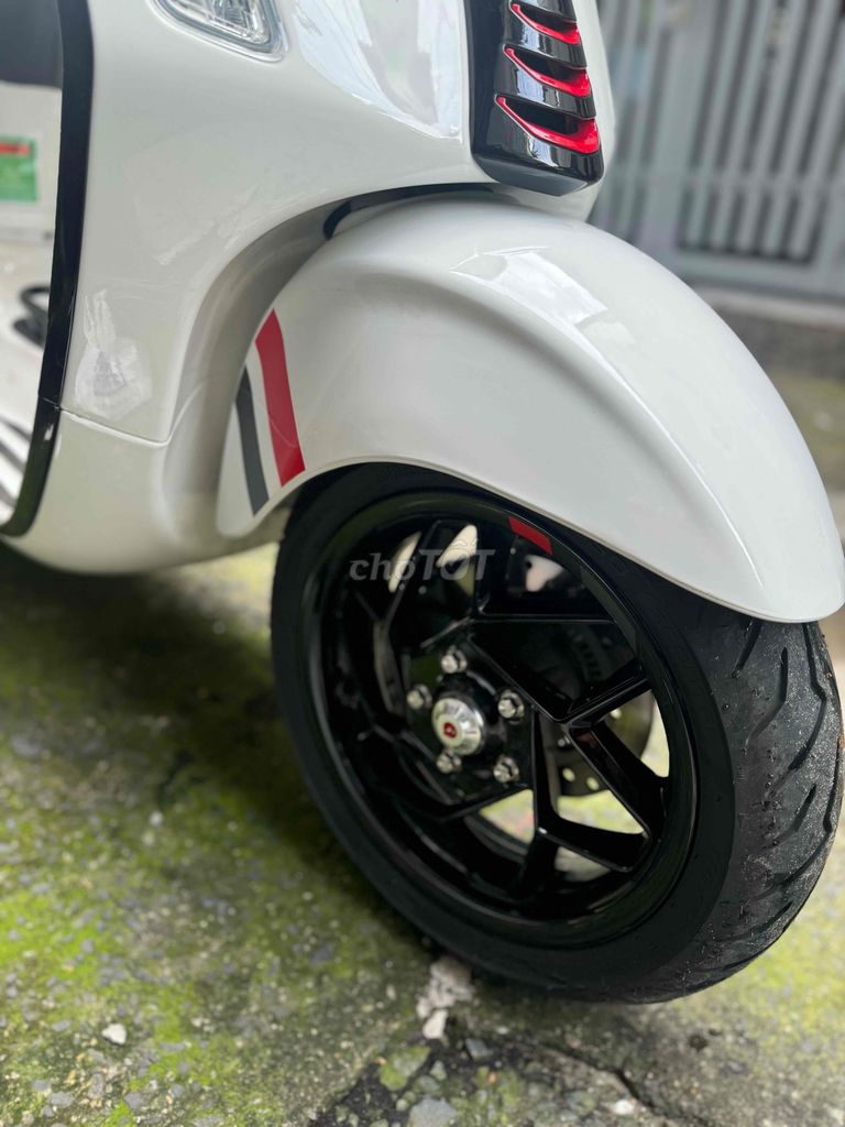 VP Sprint 125cc bstp chính - xe đẹp zin full kiêng. Mua bán Xe máy tại Quận Tân Phú Tp Hồ Chí Minh được đăng bởi Nguyễn thế giang hình 2