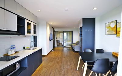 Căn hộ dịch vụ 60 m² · 1 PN · Đường Âu Cơ