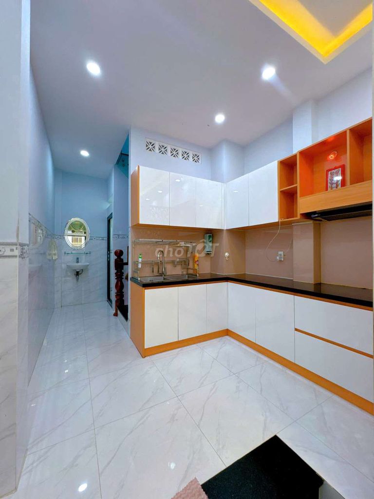 BÁN NHÀ KHU VỰC ĐẮC ĐỊA NGAY NGÃ TƯ CAO THẮNG VÀ ĐIỆN PHỦ Q.10. Mua bán Nhà ở tại Quận 10 Tp Hồ Chí Minh được đăng bởi Hoai Nam hình 7