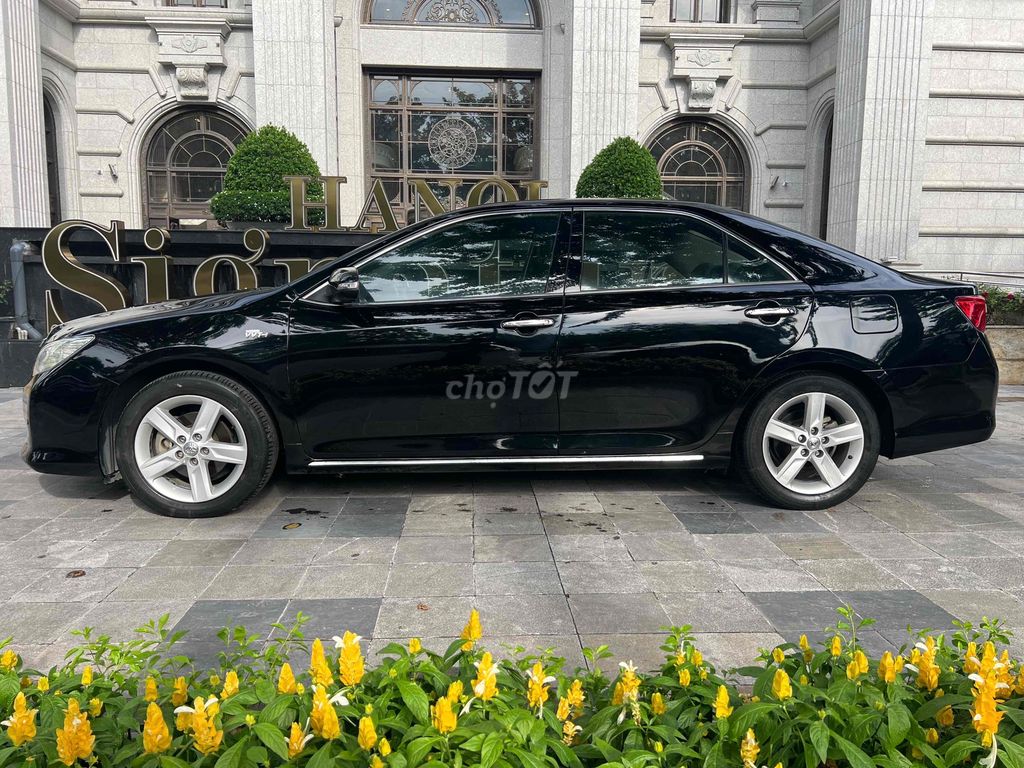 Toyota Camry 2014 2.5Q - 150000 km. Mua bán Ô tô tại Quận Cầu Giấy Hà Nội được đăng bởi Cửa hàng Đại Tín Auto hình 4