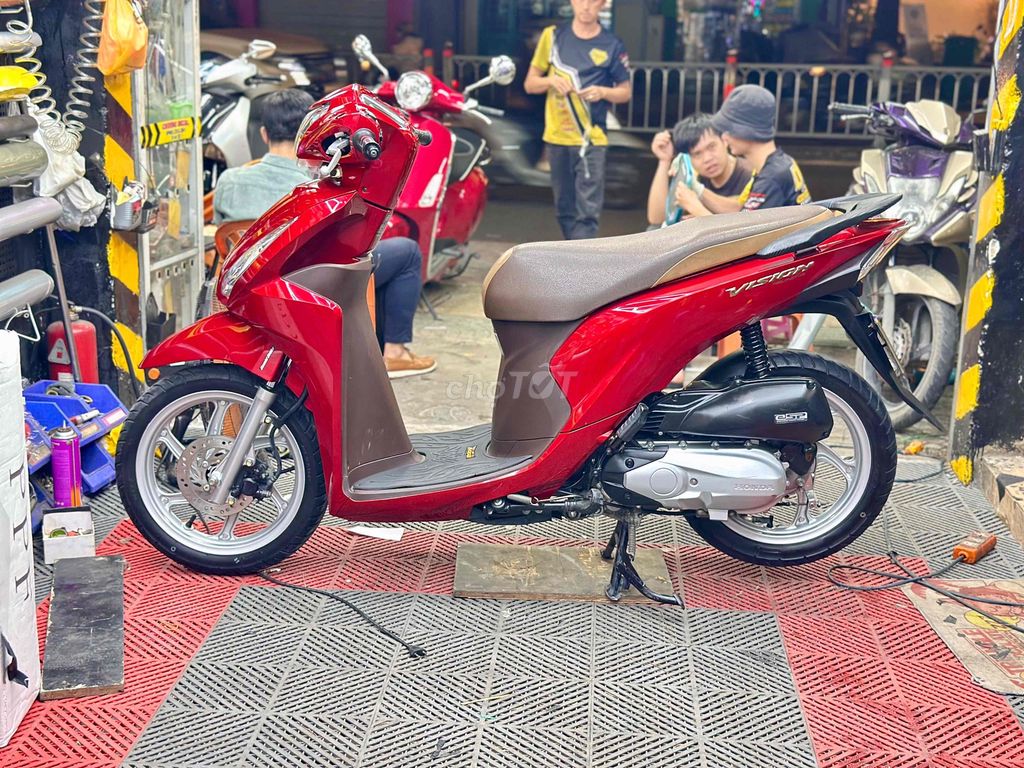 Vision 2019 khoá smk  bstp 9chủ bao ký uỷ quyền. Mua bán Xe máy tại Quận Bình Thạnh Tp Hồ Chí Minh được đăng bởi Chương Decal hình 1