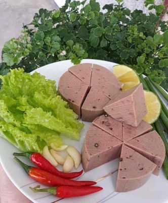 CHẢ BÒ BÌNH ĐỊNH. Mua bán Đồ ăn, thực phẩm và các loại khác tại Quận Gò Vấp Tp Hồ Chí Minh được đăng bởi RUBI