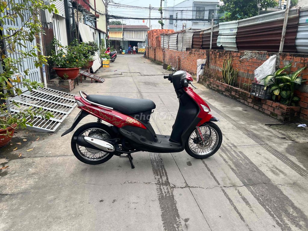 MIO Thái Lan , Cả Nhà Cần Liên Hệ E. Mua bán Xe máy tại Quận 12 Tp Hồ Chí Minh được đăng bởi VŨ hình 2