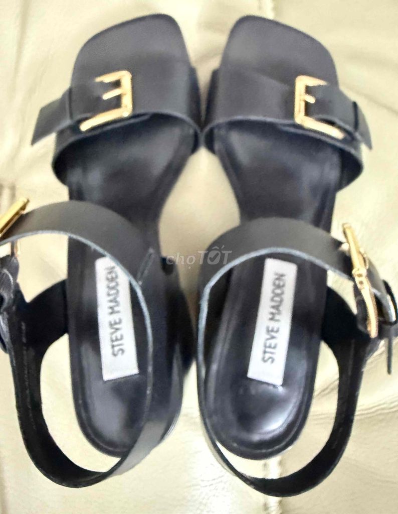 Sandal Steve Madden Nữ Đen Đã qua sử dụng. Mua bán Giày dép tại Quận Ba Đình Hà Nội được đăng bởi Việt hình 1