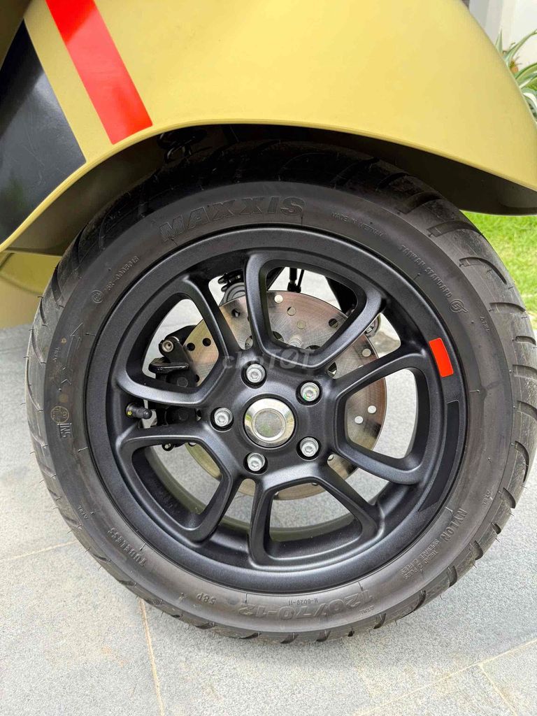 Vespa GTS Super Sport khoá Keyless mới chạy 300 km. Mua bán Xe máy tại Quận Cái Răng Cần Thơ được đăng bởi Cửa Hàng Xe Máy Quang Sang hình 11