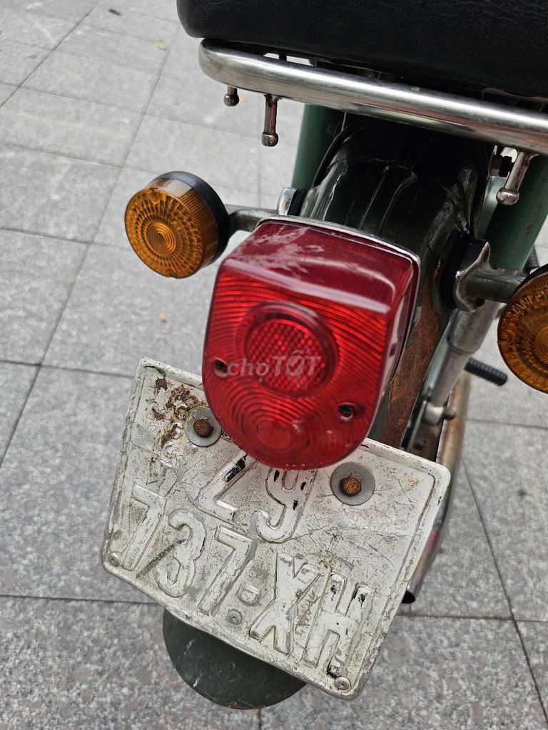 Honda Cub 81-50 gin mộc. Mua bán Xe máy tại Quận Ba Đình Hà Nội được đăng bởi Việt hình 10
