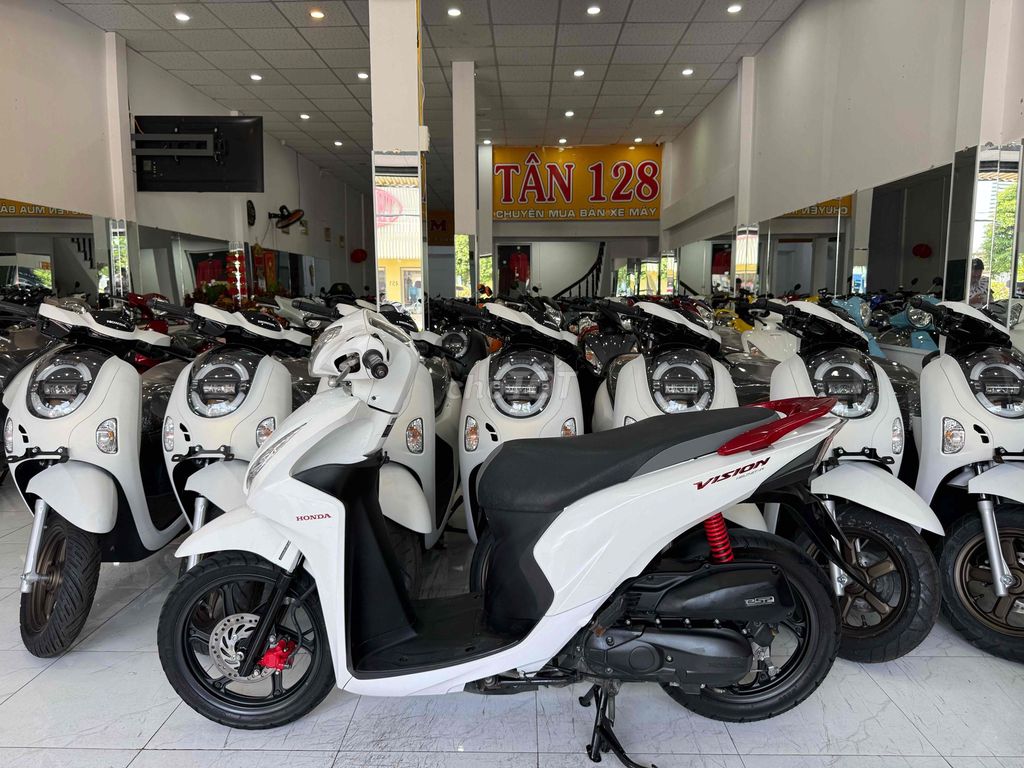 VISION 2019 - Xe Zin - BẢN ĐẶC BIỆT Khoá Smakey. Mua bán Xe máy tại Thành phố Rạch Giá Kiên Giang được đăng bởi XE MÁY CŨ TÂN 128 hình 2