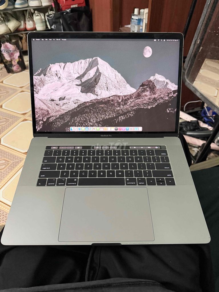 macbook pro 15ich 2019. Mua bán Laptop tại Quận Hai Bà Trưng Hà Nội được đăng bởi NTB hình 1