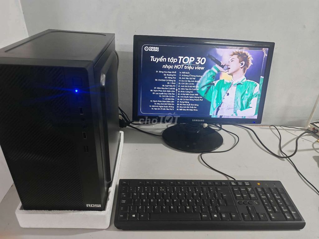 Thanh lý bộ pc win 10 màn samsung led 19'inch