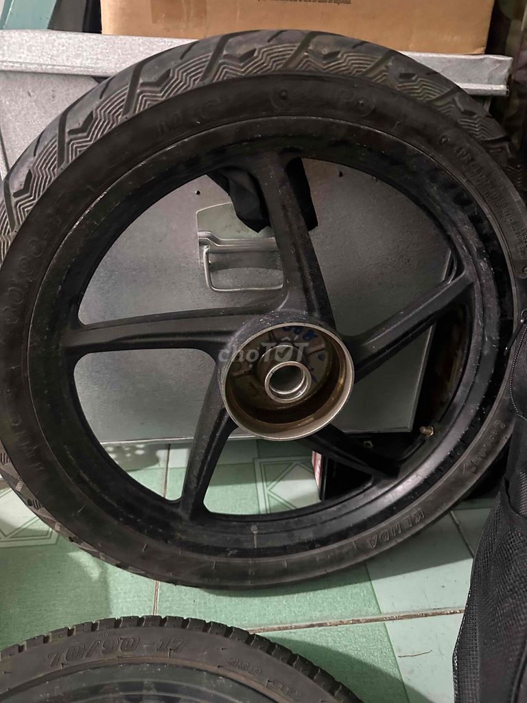 mâm fuled cả vỏ. Mua bán Phụ tùng xe tại Thành phố Thủ Đức Tp Hồ Chí Minh được đăng bởi Linh hình 2