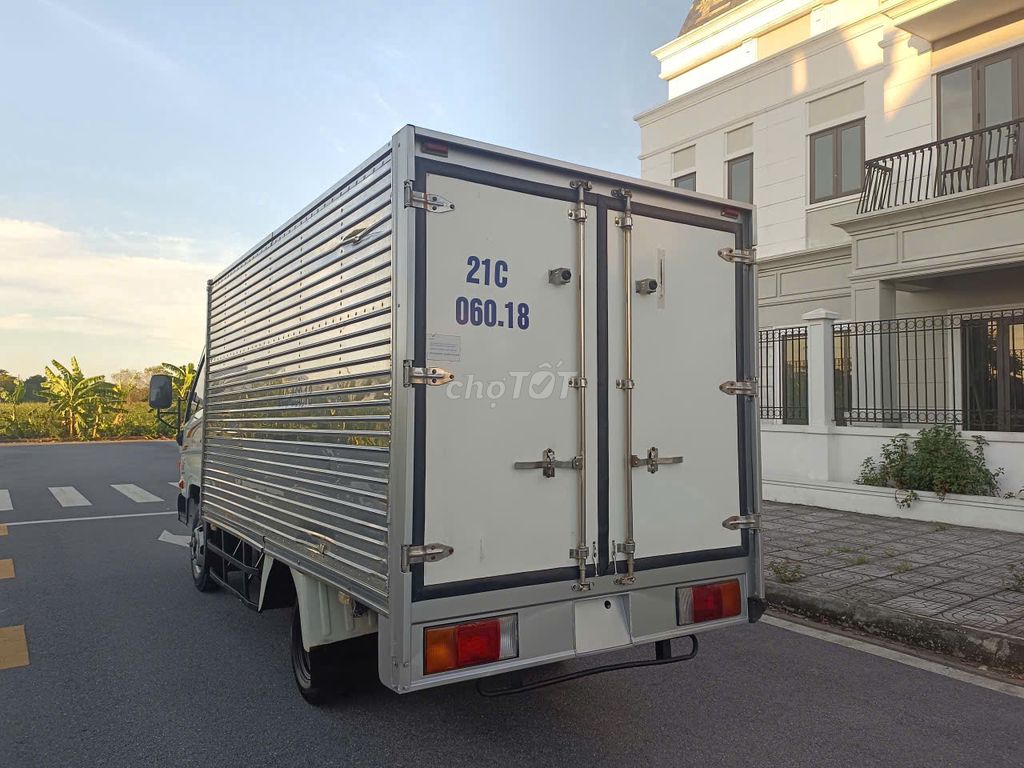 N250 -THÙNG KÍN - MÀU TRẮNG – NĂM 2018. Mua bán Xe tải, xe ben tại Thành phố Thái Bình Thái Bình được đăng bởi vũ quý tưởng hình 5