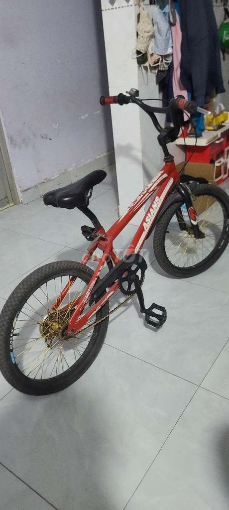 xe đạp trẻ em. Mua bán Xe đạp tại Huyện Củ Chi Tp Hồ Chí Minh được đăng bởi huy hình 1