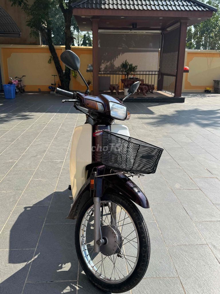 Honda Dream Thái Lan Tím trắng. Mua bán Xe máy tại Huyện Mê Linh Hà Nội được đăng bởi Nội Thất Nam Hải hình 4