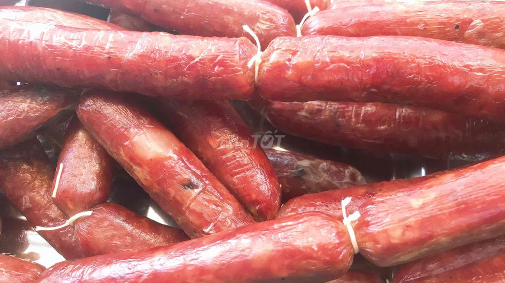 lạp xưởng bò thơm ngon đậm vị 50 k 250 g. Mua bán Đồ ăn, thực phẩm và các loại khác tại Quận 4 Tp Hồ Chí Minh được đăng bởi Phạm thị thu hoà  hình 1