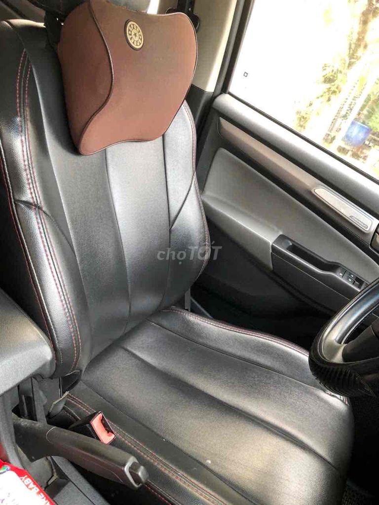 Chevrolet Colorado 2017 LT 2.5L 4x2 MT - 90000 km. Mua bán Ô tô tại Thành phố Buôn Ma Thuột Đắk Lắk được đăng bởi Duong Duy hình 11