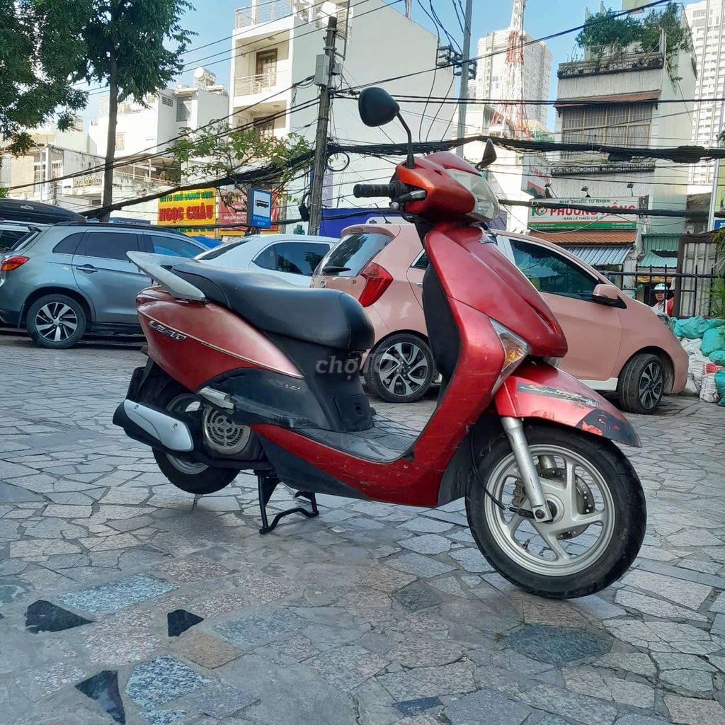 Xe Honda lead fi. Mua bán Xe máy tại Quận 7 Tp Hồ Chí Minh được đăng bởi trình minh sơn hình 2