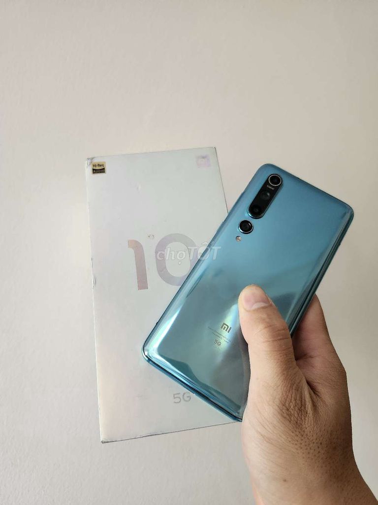 Xiaomi 10 8/128gb loa dưới hơi nhỏ