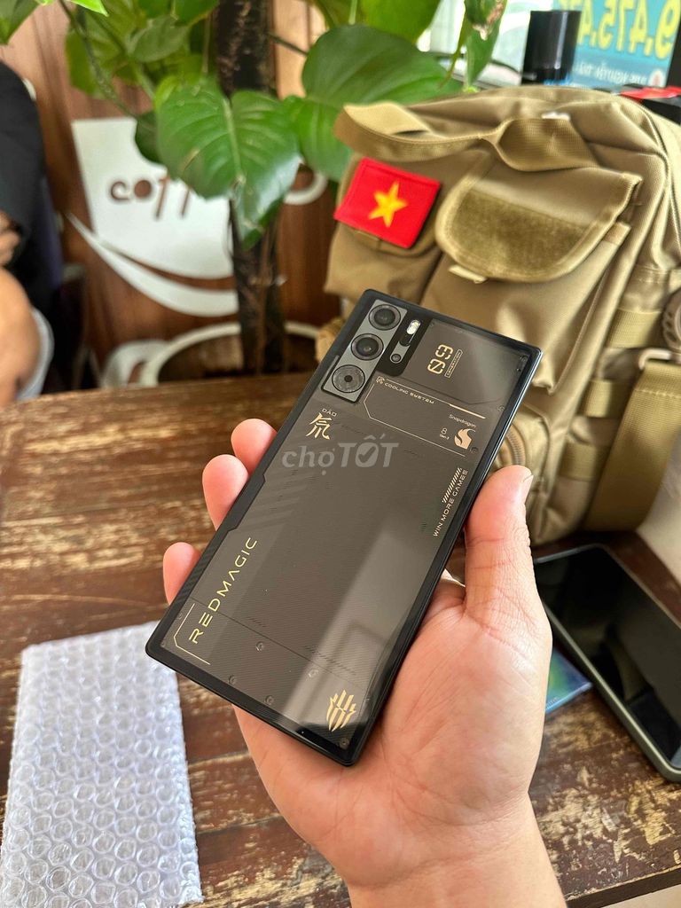 Redmagic 9Pro 12/256gb nguyên zin đẹp 99% Chip Sna. Mua bán Điện thoại tại Thành phố Buôn Ma Thuột Đắk Lắk được đăng bởi Xuân Tr hình 1