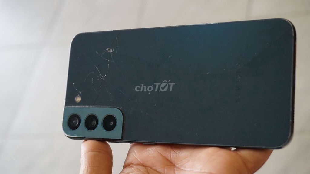 S22 Plus sọc. 256gb.1sim. bán làm dex nghe gọi. Mua bán Điện thoại tại Quận Bình Thạnh Tp Hồ Chí Minh được đăng bởi Huy hình 1