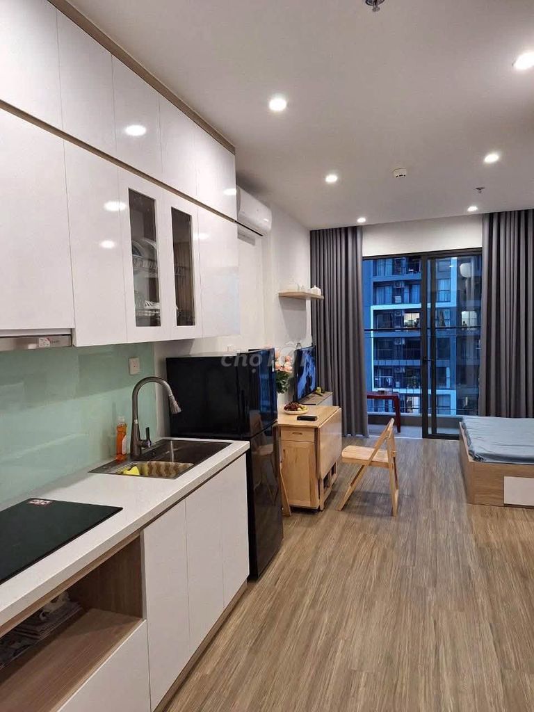Студия с мебелью в Vinhomes Ocean Park