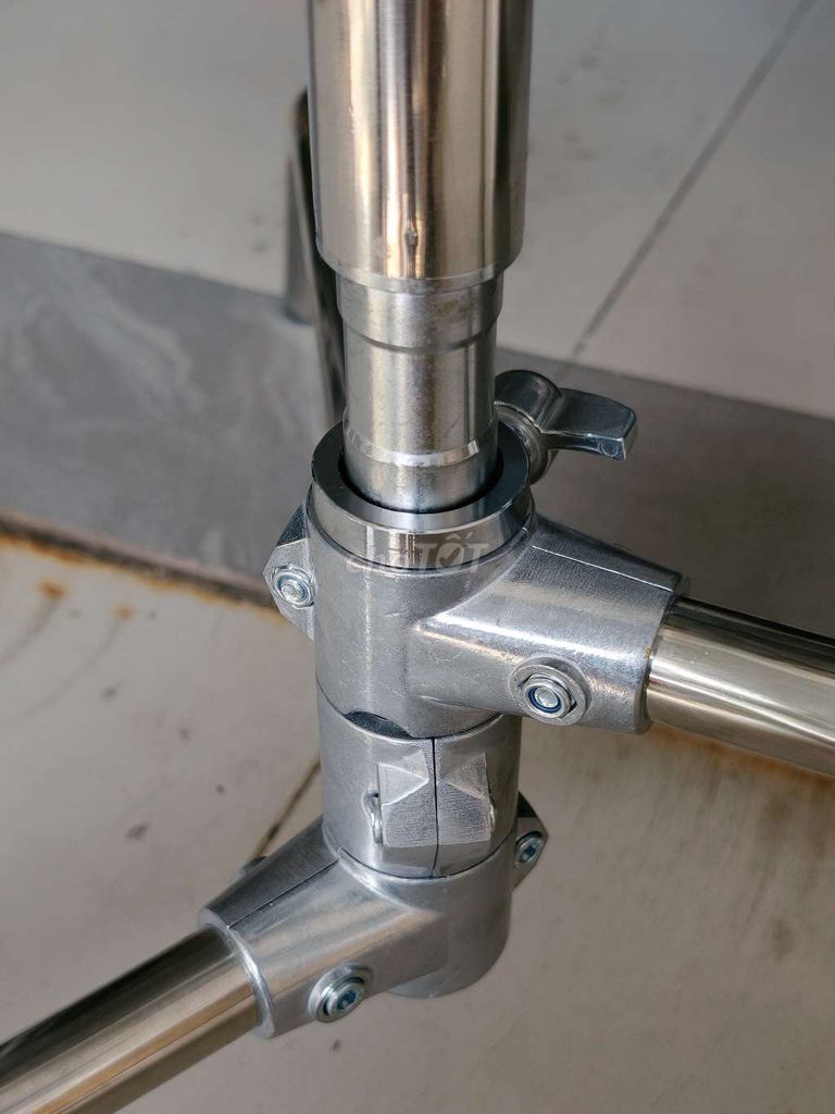Chân đèn CK-1 Inox Mới 100%. Mua bán Máy ảnh, Máy quay tại Quận 12 Tp Hồ Chí Minh được đăng bởi Nguyễn Trường hình 1