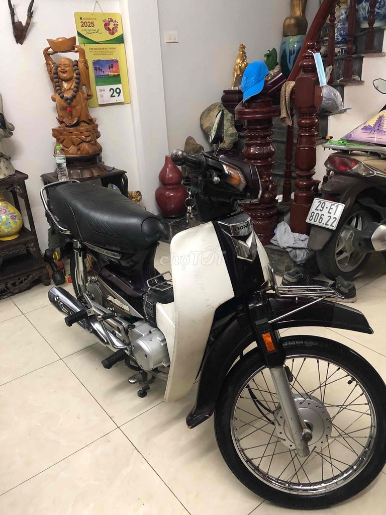bán xe honda dream, xe còn rất tốt, chính chủ bán.. Mua bán Xe máy tại Quận Hai Bà Trưng Hà Nội được đăng bởi Trần Sơn hình 1