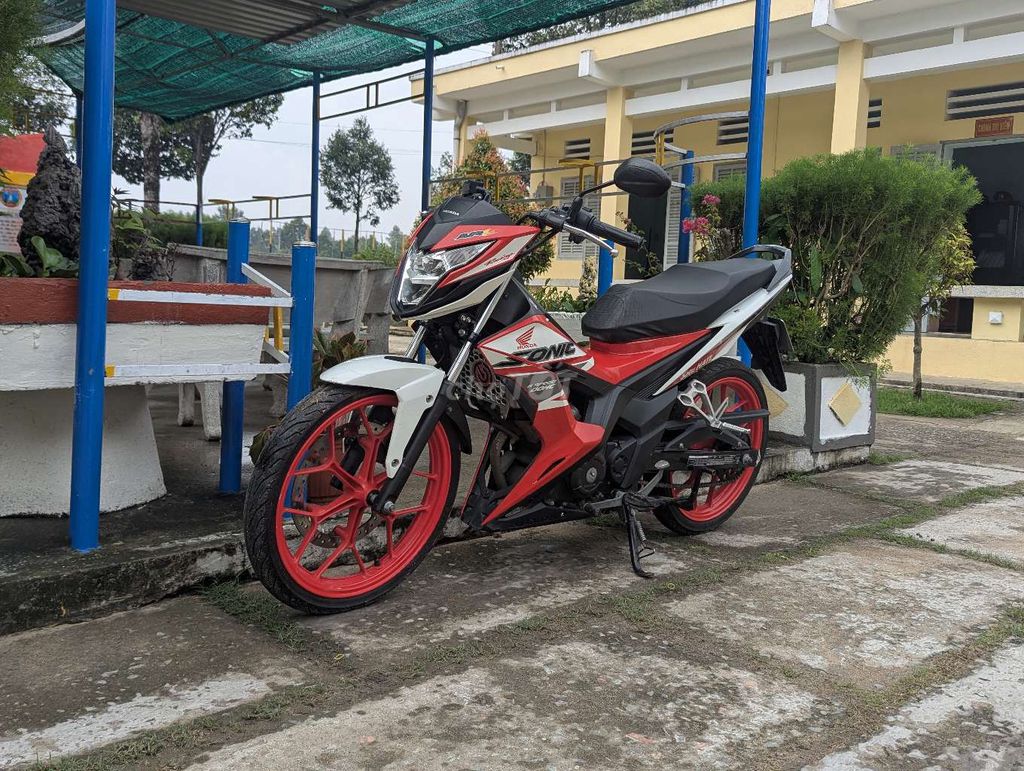 Sonic 2019 đẹp zin bán hoặc đổi xe future, tay ga. Mua bán Xe máy tại Thành phố Thủ Dầu Một Bình Dương được đăng bởi tranlong hình 2