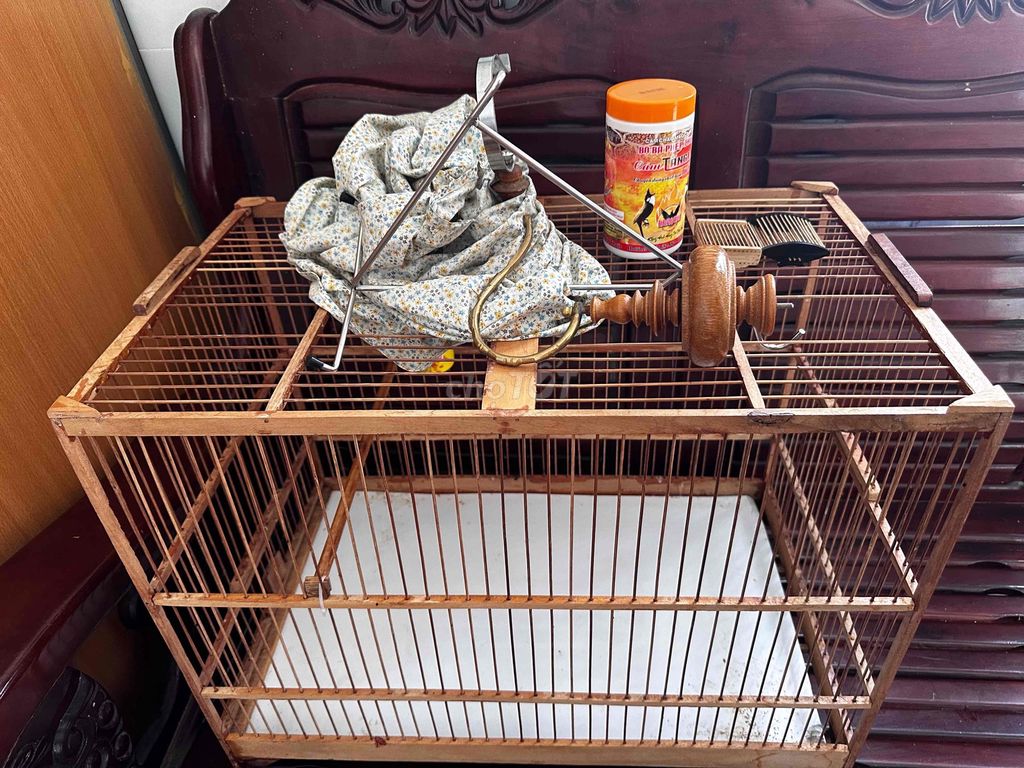Lồng chim Gỗ Nâu Lồng 60. Mua bán Phụ kiện, Thức ăn, Dịch vụ tại Quận Sơn Trà Đà Nẵng được đăng bởi Bin hình 1
