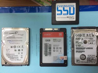 ổ cứng hdd 500gb với ssd 120gb không rõ tình trang. Mua bán Linh kiện (RAM, Card...) tại Quận Ninh Kiều Cần Thơ được đăng bởi V Hai