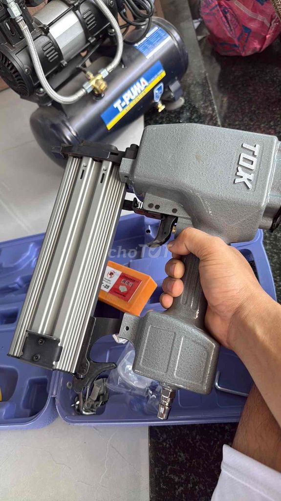 Máy bắn đinh TOJK ST64 Xám Kim loại. Mua bán Đồ chuyên dụng, Giống nuôi trồng tại Thành phố Vinh Nghệ An được đăng bởi david phan hình 1