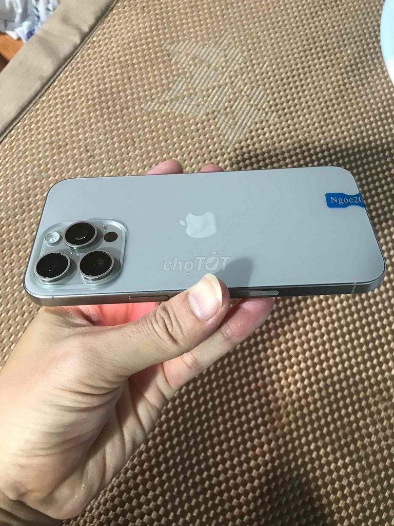 iphone 15 promax , tỉtan, 256gb Quốc tế nguyên zin. Mua bán Điện thoại tại Quận Cầu Giấy Hà Nội được đăng bởi Hồng ngọc hình 1
