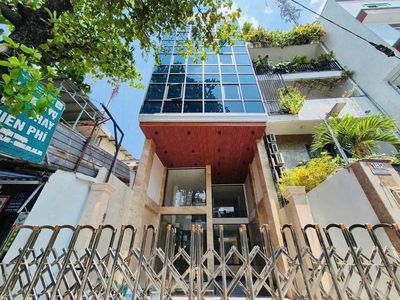 Bán tòa nhà 184 Bùi Đình Tuý – P. 13 Q. Bình Thạnh – Hầm + 6 tầng. Mua bán nhà ở tại Quận Bình Thạnh Tp Hồ Chí Minh được đăng bởi tran ngoc linh