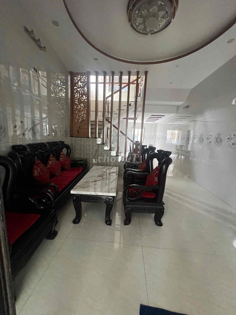 Rent · 3 bd · 100 м² · Quận Sơn Trà, ул. Kiệt Nguyễn Phan Vinh