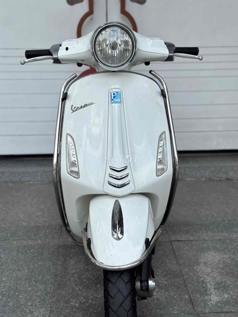 Vespa primavera xe cực kì chất biển 43 còn 2 khoá. Mua bán Xe máy tại Quận Hải Châu Đà Nẵng được đăng bởi gold hình 1