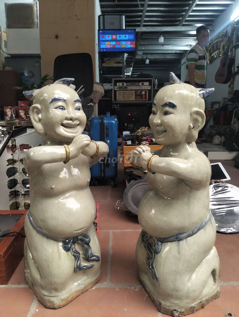 Tượng trang trí Gốm Trắng ngà 73cm. Mua bán Cây cảnh, đồ trang trí tại Quận Hà Đông Hà Nội được đăng bởi Trung Nguyen Hoang hình 1