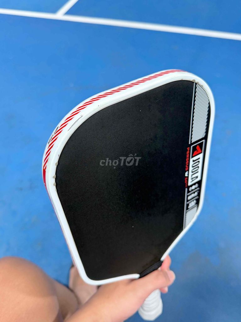 Vợt Pickleball Joola Perseus IV Đen, trắng, đỏ 98%. Mua bán Đồ thể thao, Dã ngoại tại Quận Hà Đông Hà Nội được đăng bởi Đăng Hiếu hình 1