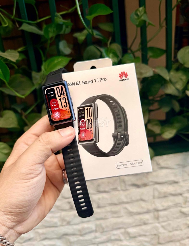 Huawei Band 11 Pro Đen. Mua bán Thiết bị đeo thông minh tại Quận 10 Tp Hồ Chí Minh được đăng bởi Huyn Bin hình 1
