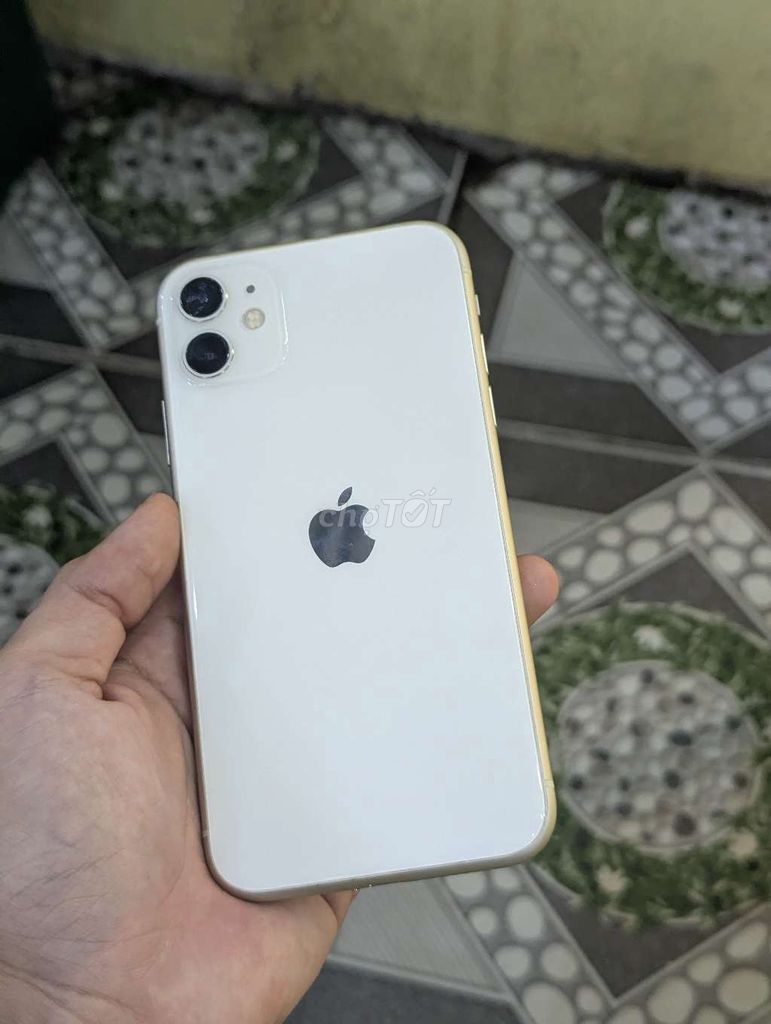Apple iPhone 11 64GB Trắng Đã dùng. Mua bán Điện thoại tại Quận Ninh Kiều Cần Thơ được đăng bởi Thái Duy Làm Lap hình 1