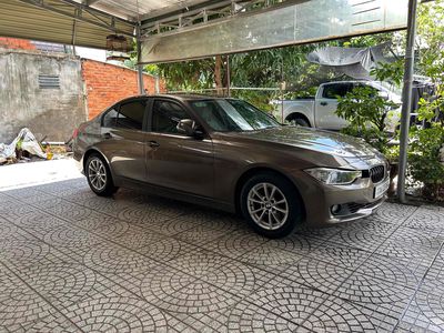 BMW 3 Series 320i. Mua bán Ô tô tại Huyện Củ Chi Tp Hồ Chí Minh được đăng bởi Anh Phongp