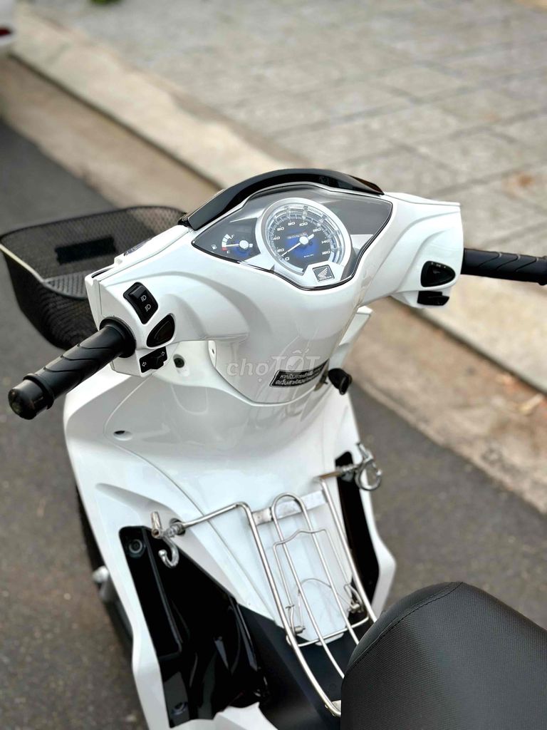 FUTURE Led 2020 Màu Trắng quá Hott ❤️. Mua bán Xe máy tại Thành phố Vũng Tàu Bà Rịa - Vũng Tàu được đăng bởi Xe Máy Cũ Vũng Tàu 72 hình 3