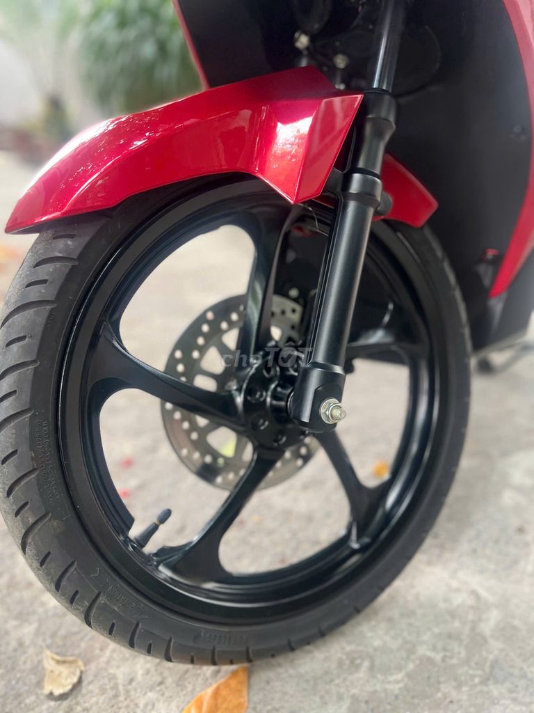 Nouvou 6 chưa đăng kí mới 100%. Mua bán Xe máy tại Quận Hà Đông Hà Nội được đăng bởi Phạm Bằng Phi hình 6