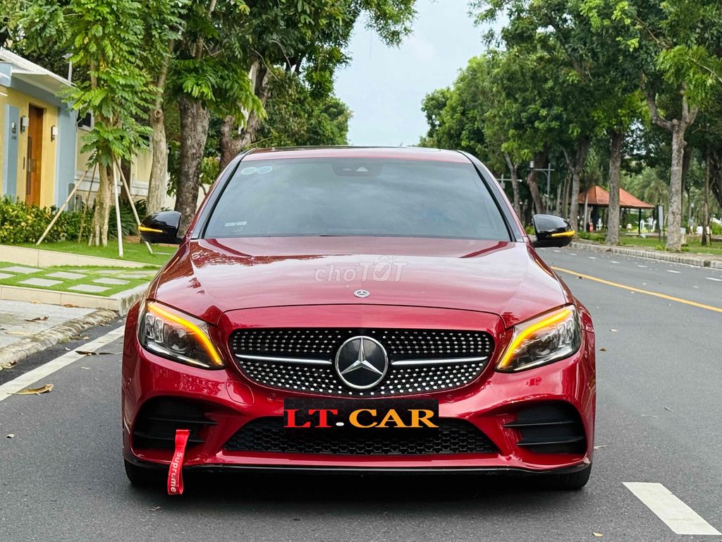 Mercedes C 300 AMG model 2020 thể thao. Mua bán Ô tô tại Quận 7 Tp Hồ Chí Minh được đăng bởi Hồ Tuấn  hình 2