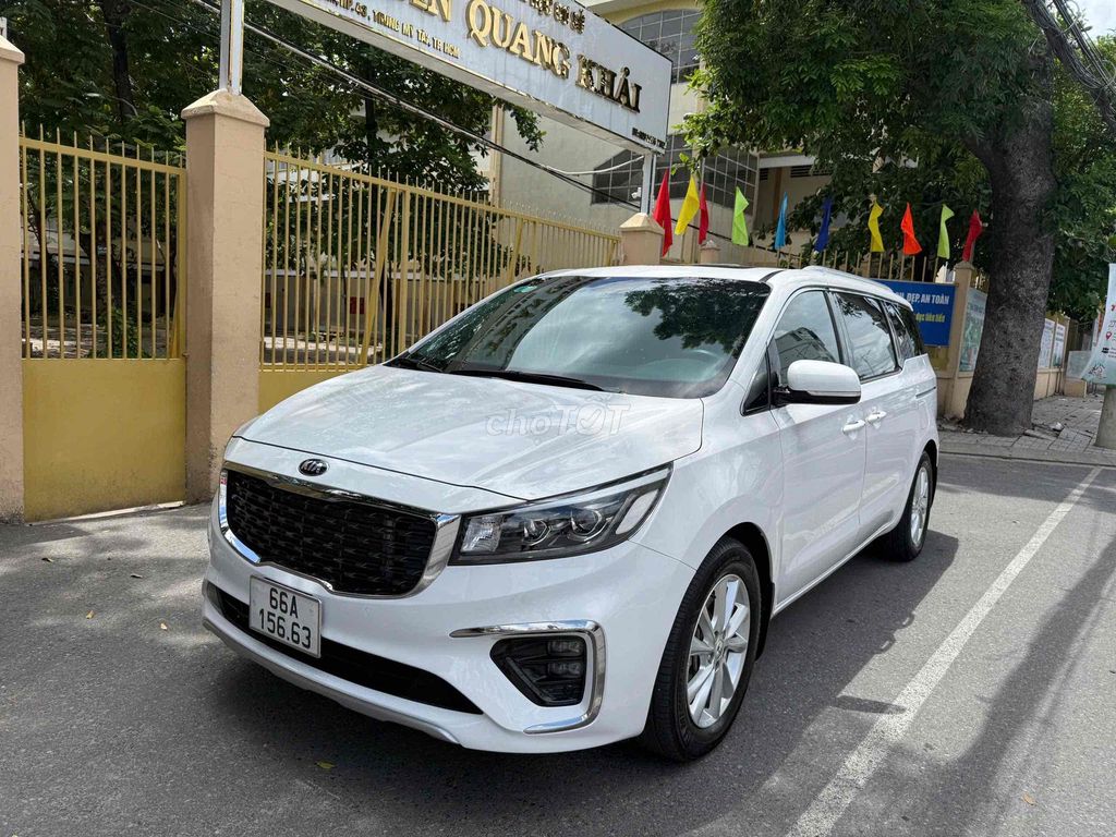 Kia Sedona 2021 2.2 DAT LUXURY - 73000 km. Mua bán Ô tô tại Quận Gò Vấp Tp Hồ Chí Minh được đăng bởi Y Ngọc Trầnp hình 5